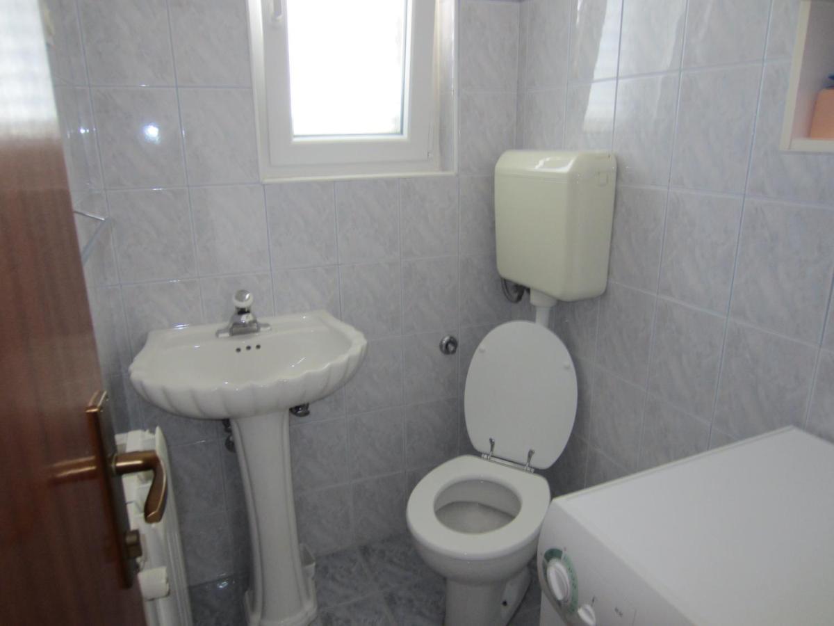 Ivic Apartments Vodice Croatia 外观 照片