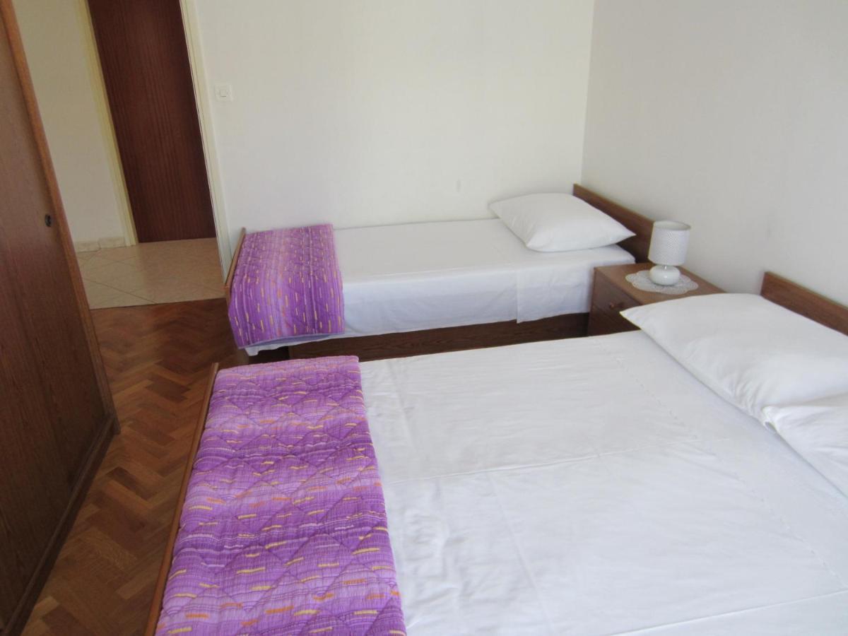Ivic Apartments Vodice Croatia 外观 照片