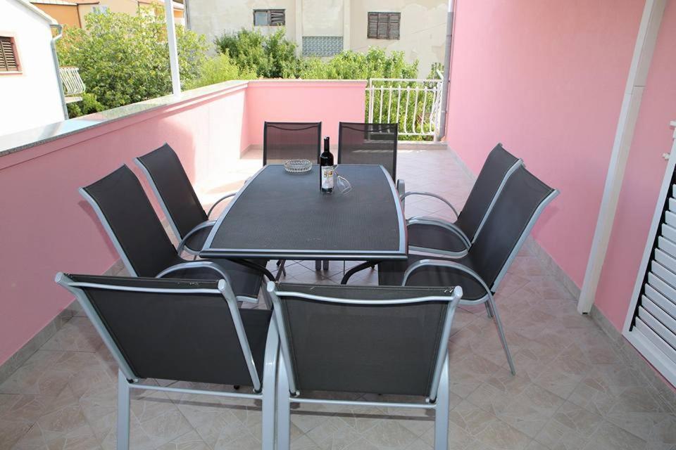 Ivic Apartments Vodice Croatia 外观 照片