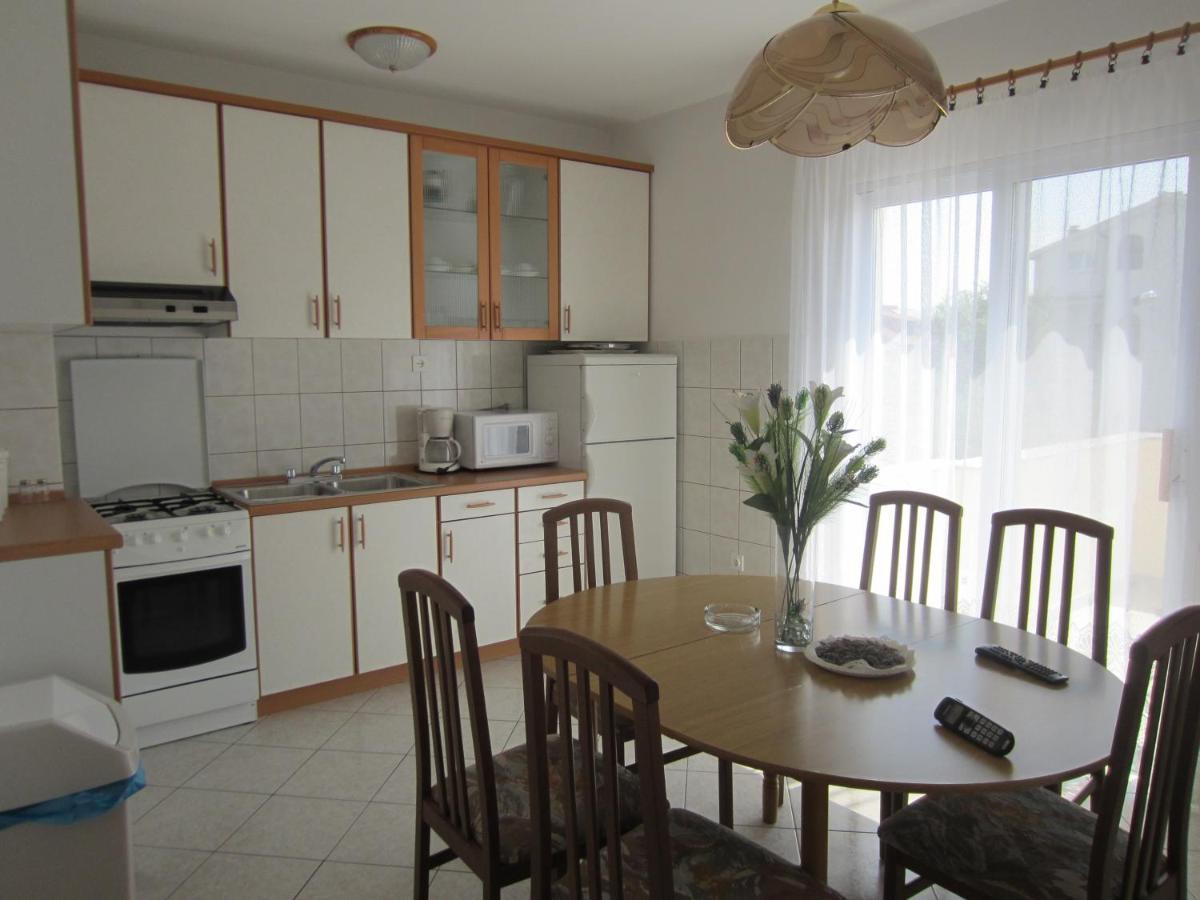 Ivic Apartments Vodice Croatia 外观 照片